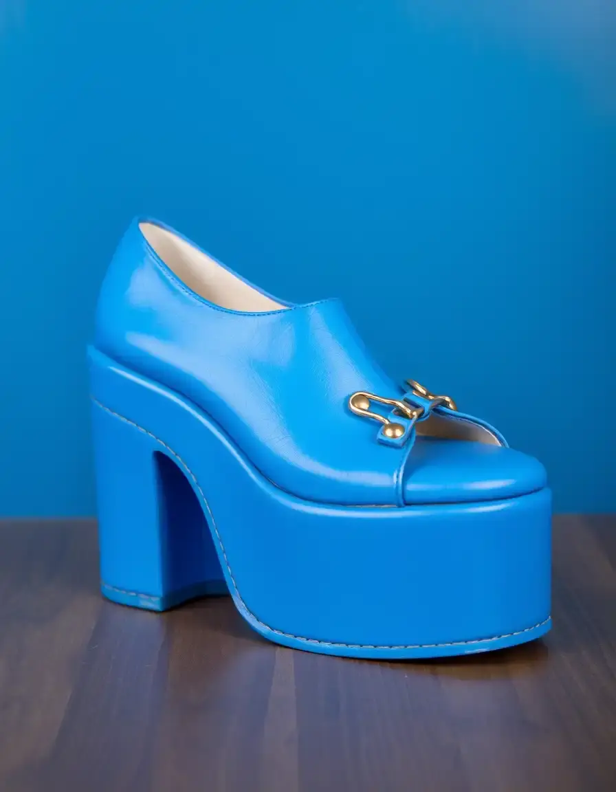 Baskets plateforme en cuir bleu